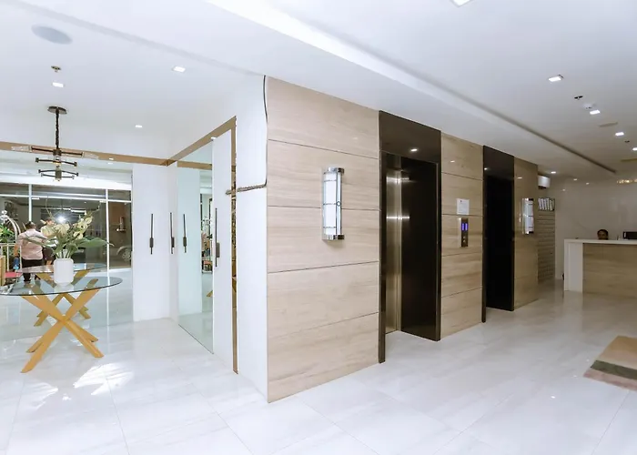 Apartment Staycation Minimalist With Rooftop Pool And Netflix *