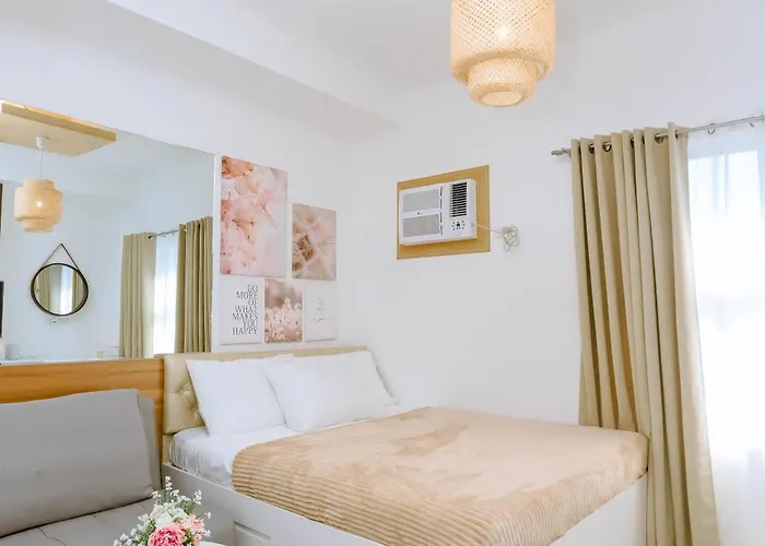 Apartment Staycation Minimalist With Rooftop Pool And Netflix *
