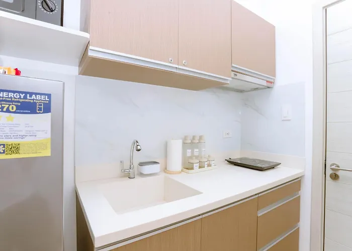 Apartment Staycation Minimalist With Rooftop Pool And Netflix Cebu